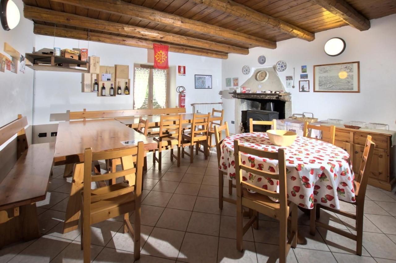 Rifugio Escursionistico La Ruà Macra Exterior foto