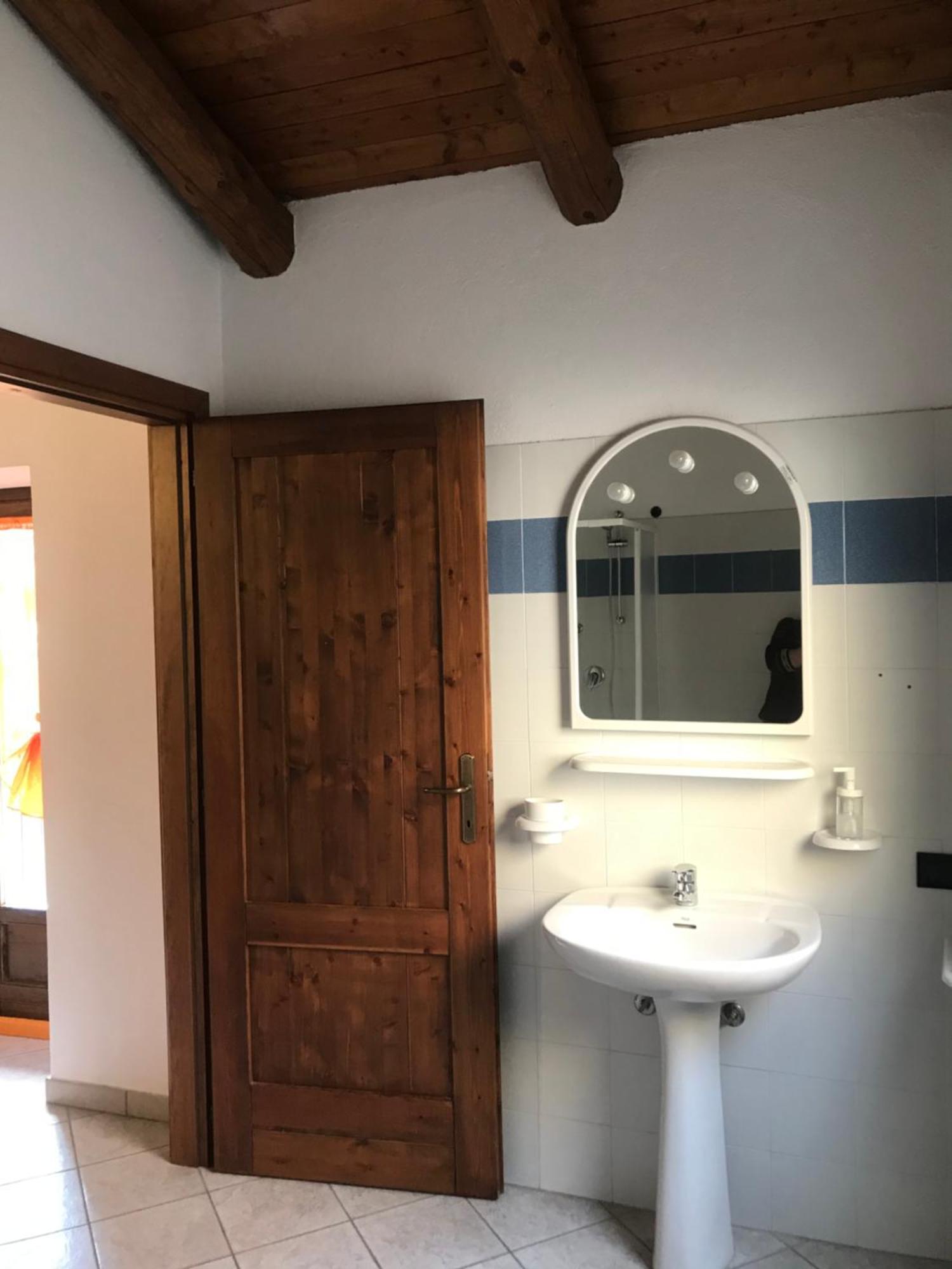Rifugio Escursionistico La Ruà Macra Exterior foto